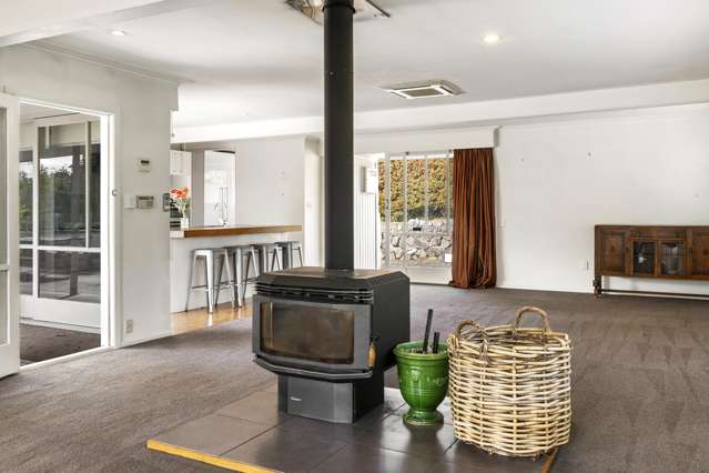 74 Taharepa Road Hilltop_4