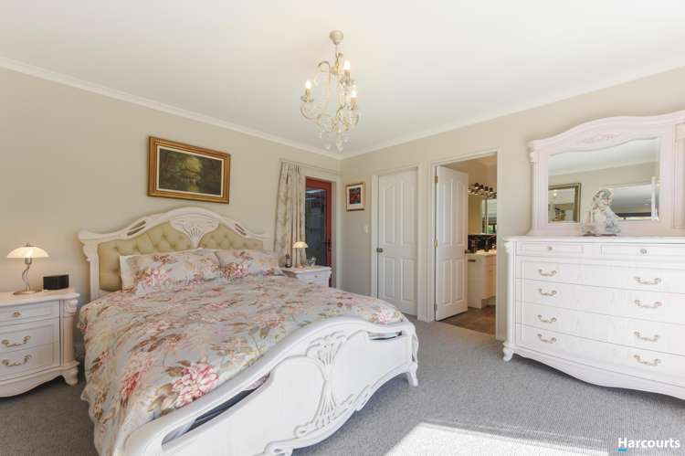 8 Joseph Senior Way Ruby Bay_19