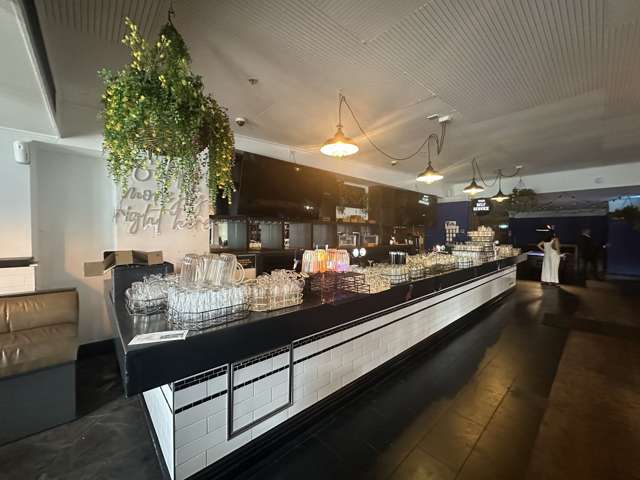 Shop 2/138 Hurstmere Road Takapuna_1