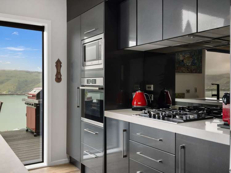 60 Kauri Street Ravensbourne_6