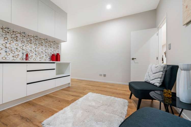 5 Tullymore Drive Flat Bush_21