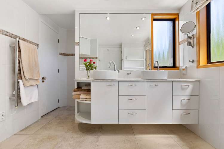 297 Tamaki Drive Kohimarama_12