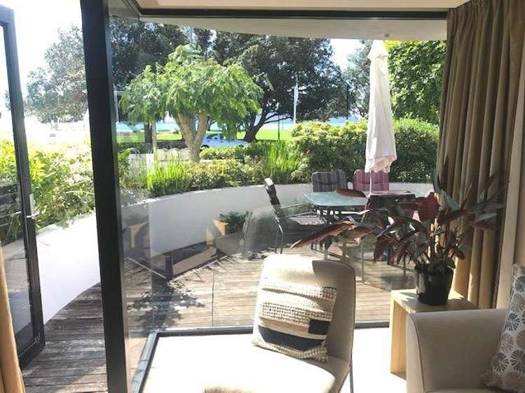 1/47 Tamaki Drive Mission Bay_1