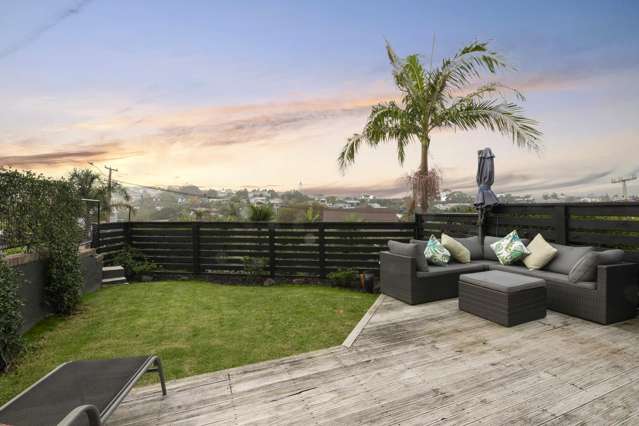 2/38 Penzance Road Mairangi Bay_1