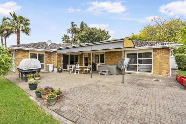 7 Mull Place Wattle Downs_14