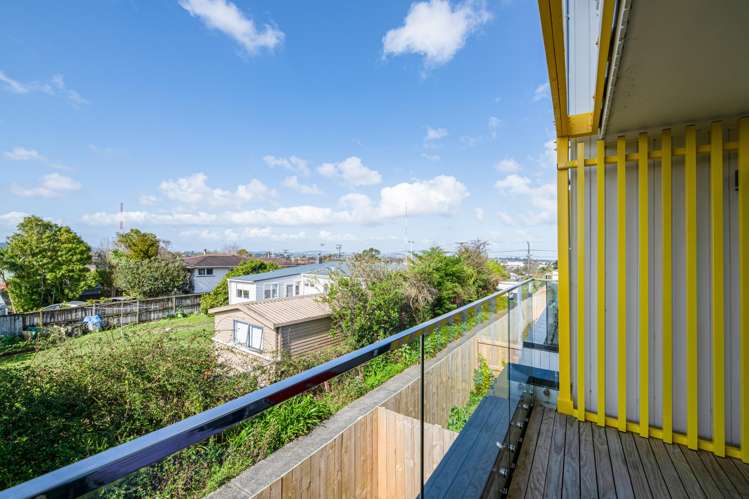 6/43B Waimumu Road Massey_5