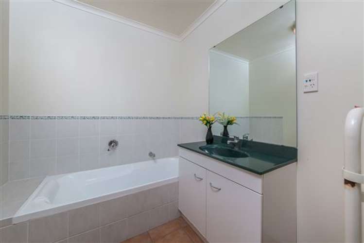 34 Eastland Road Flat Bush_19