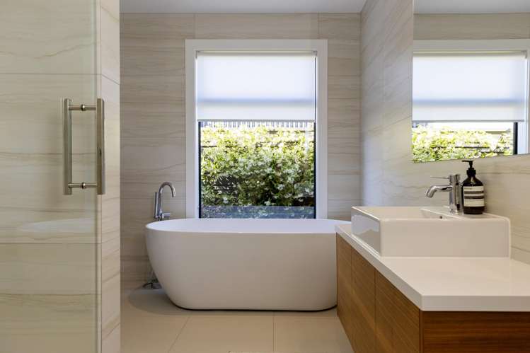 10 Kurapoto Lane Rainbow Point_16