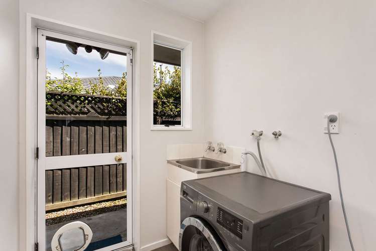 1/35 Lowry Avenue Redwood_10