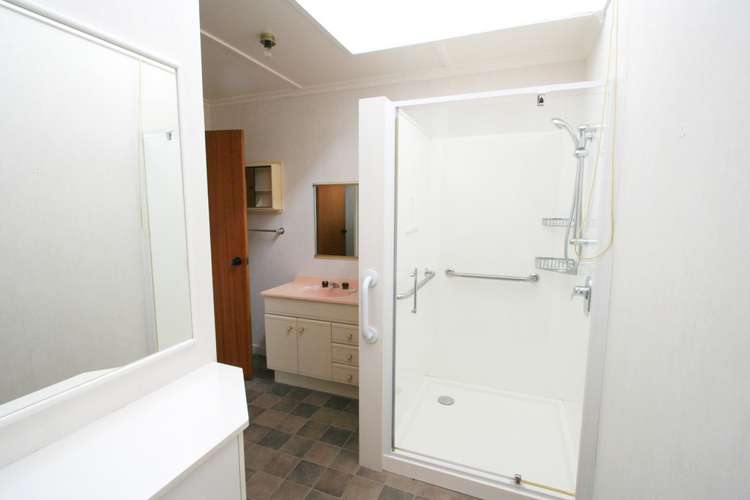 2/134 O'Hara Street Appleby_9