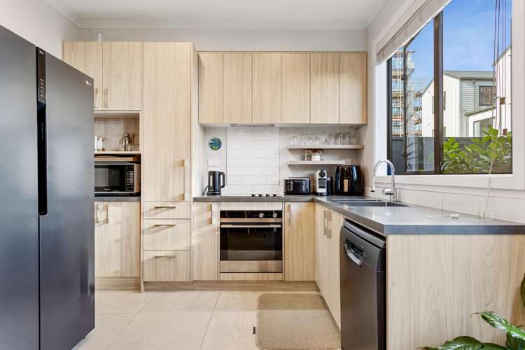 10 Uku Lane Hobsonville_5