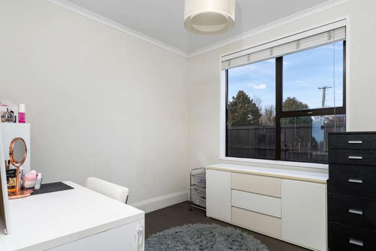 17 Goldsmith Place Waltham_11