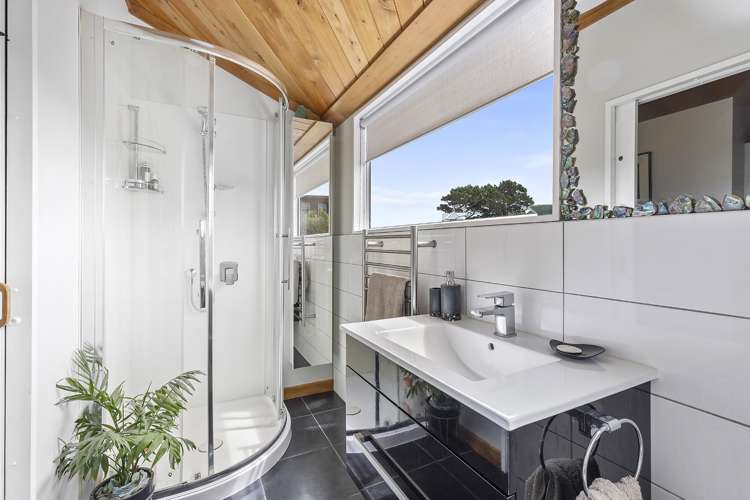 79 Beacon Hill Road Strathmore Park_12