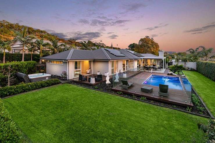 white two storeyed hosue with swimming pool  6 Arney Road, remuera, Auckland