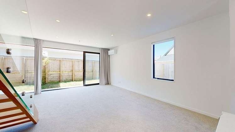 9/166 Queens Drive 1297_2