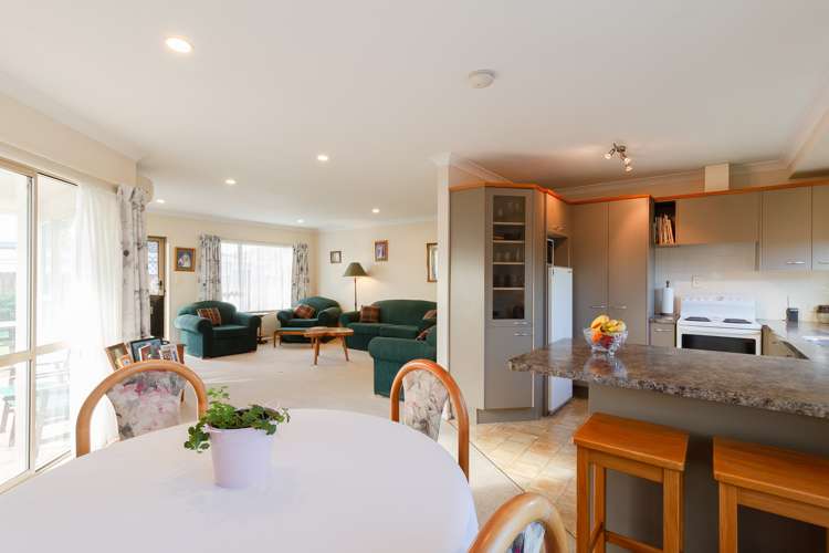 25a Flanders Avenue Onekawa_4