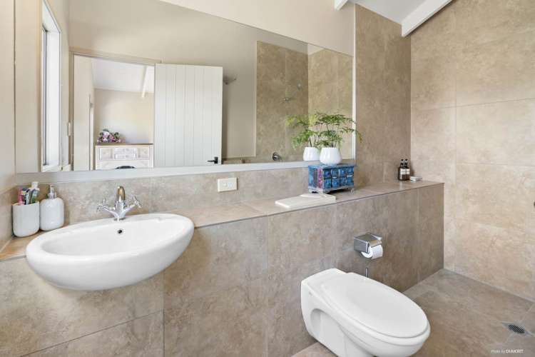 534 Redoubt Road Totara Park_19