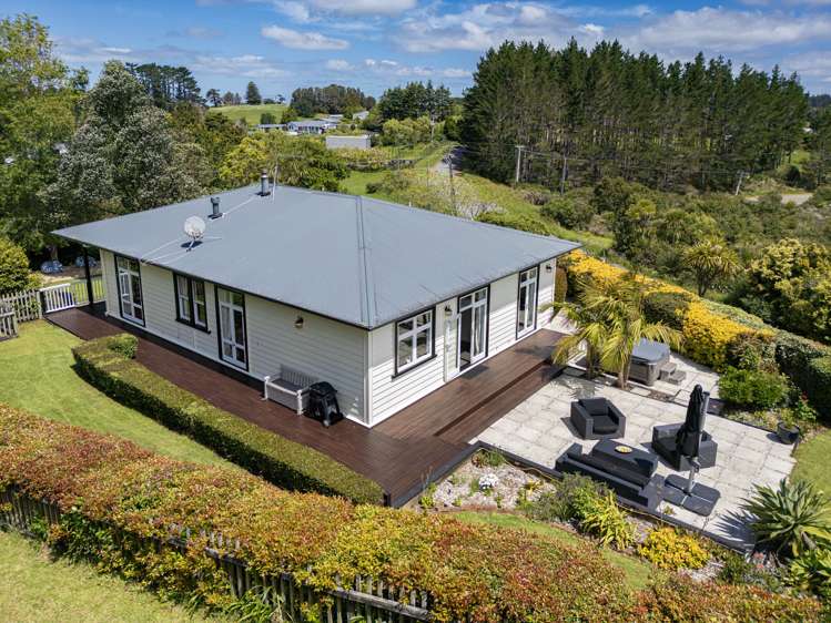 11 Burne Road Waitoki_29