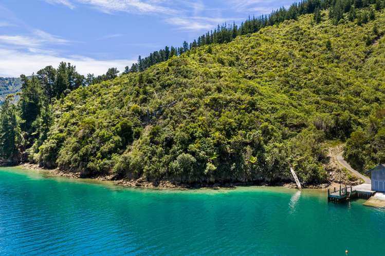 Lot 15 Bay of Many Coves Bay Of Many Coves_12