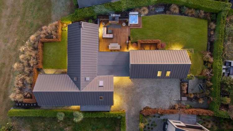 8 Arran Lane Jacks Point_39