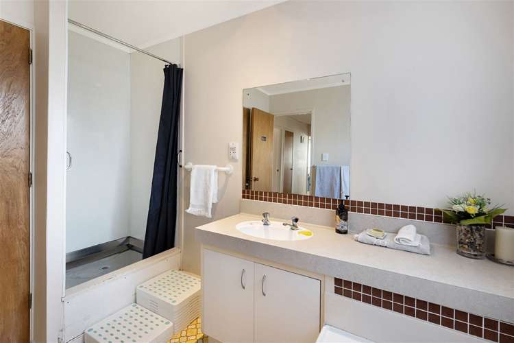 3/86 Roberts Road Te Atatu South_13