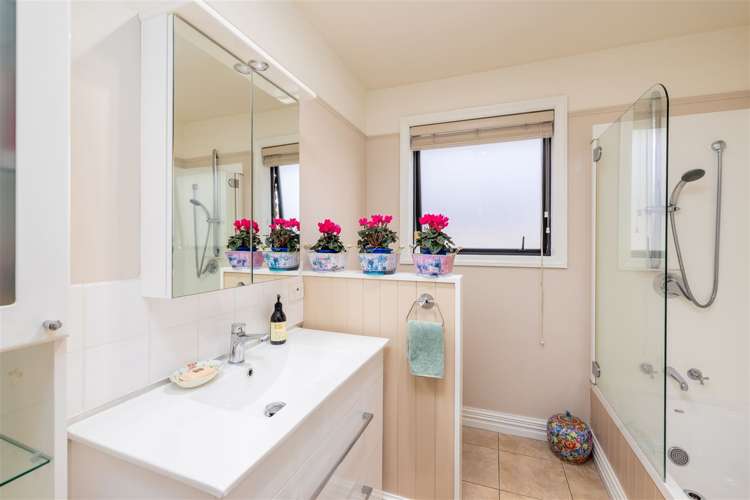 84 Leinster Road Merivale_12