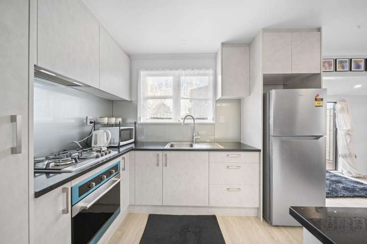 26c Christmas Road Manurewa_6