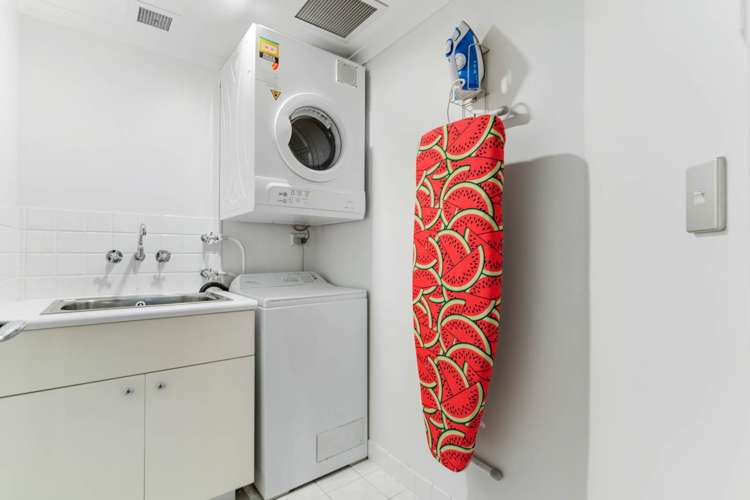 1204/8 Albert Street Auckland Central_14