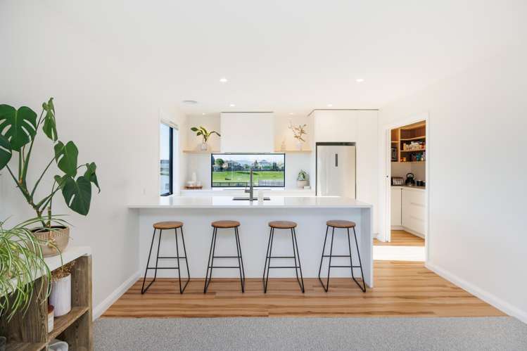 11 Mangatainoka Lane Awapuni_9