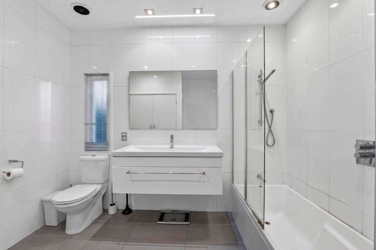 1/68 Atkin Avenue Mission Bay_12
