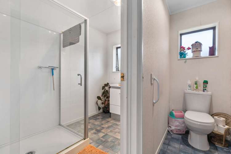 1/12 Wellington Street Papakura_11