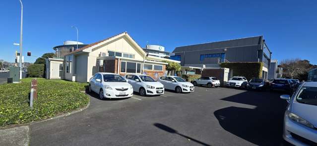 37 Taharoto Road Takapuna_1