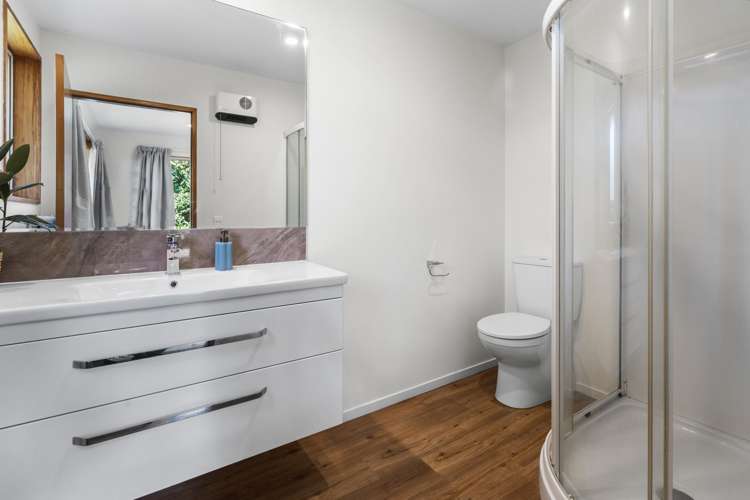 107 Kotuku Crescent Woolston_17