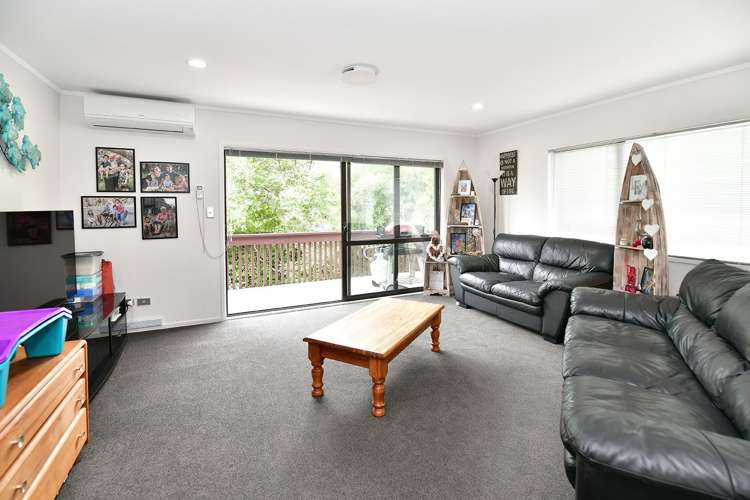 4b Kathy Terrace Stanmore Bay_5