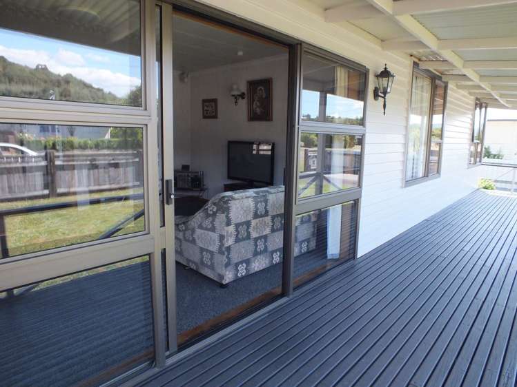 48 Main Street Reefton_10