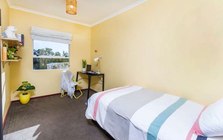 118 The Ridgeway Stoke_19