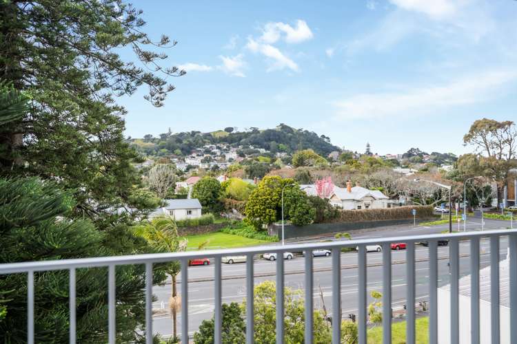 303/11 Akepiro Street Mount Eden_4