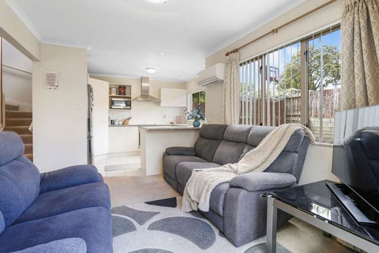 16 Temuka Gardens Blockhouse Bay_7