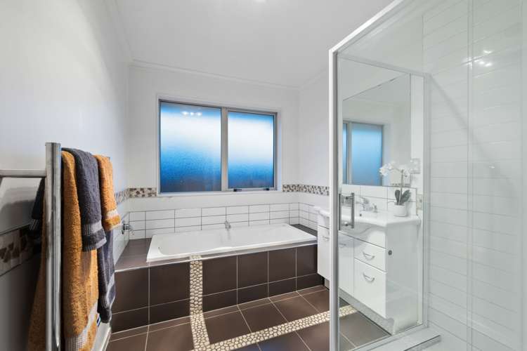 24 James Drive Woodend_9