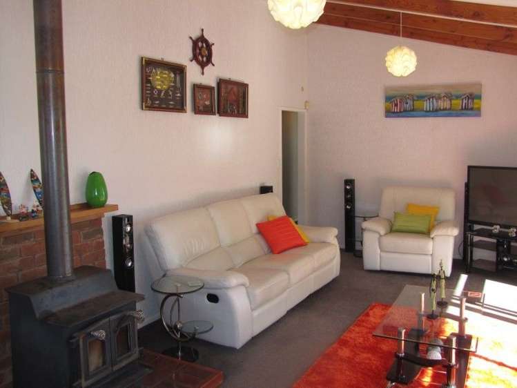 119 Lowe Avenue Thames_4