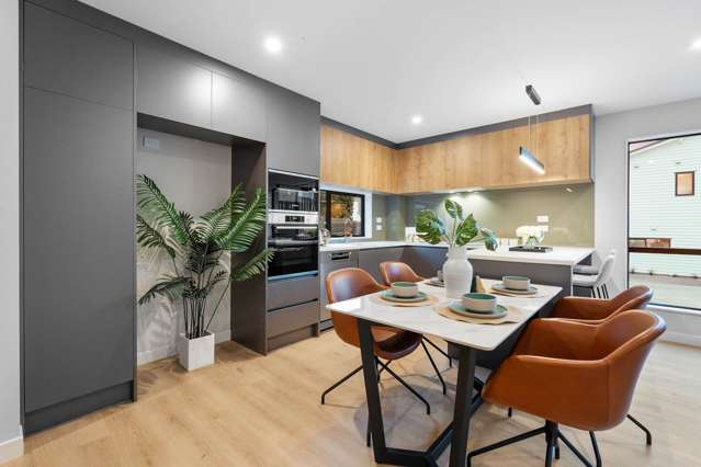 Modern Coastal Living – Best Value in the Bays