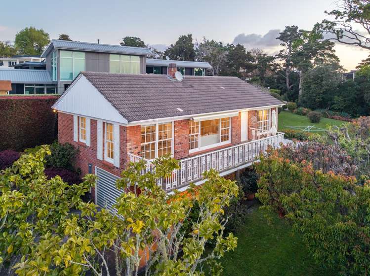 8 Pleasant Place Mellons Bay_26