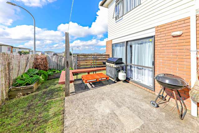 6 Battlen Place Manurewa_2