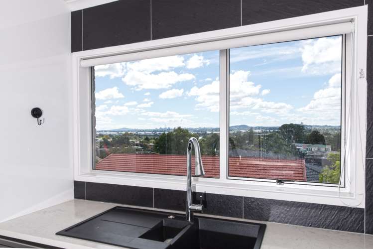 1/33 Te Atatu Road Te Atatu South_9