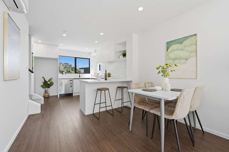 Lot 6 & 7/6 & 8 Embassy Place Glenfield_6