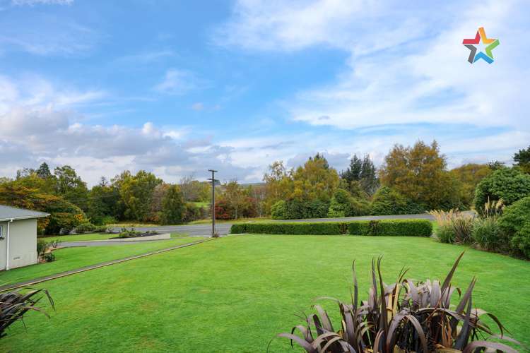 27 Main Street Otautau_19