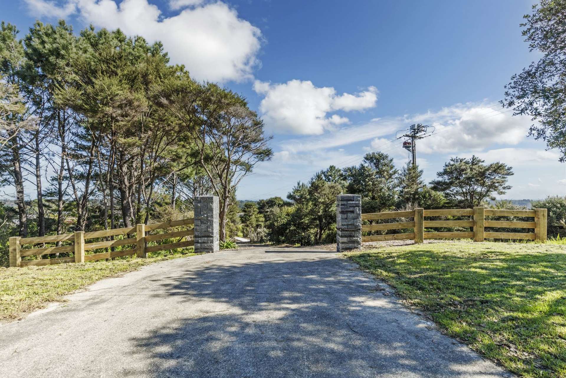 311 Okura River Road Okura_0