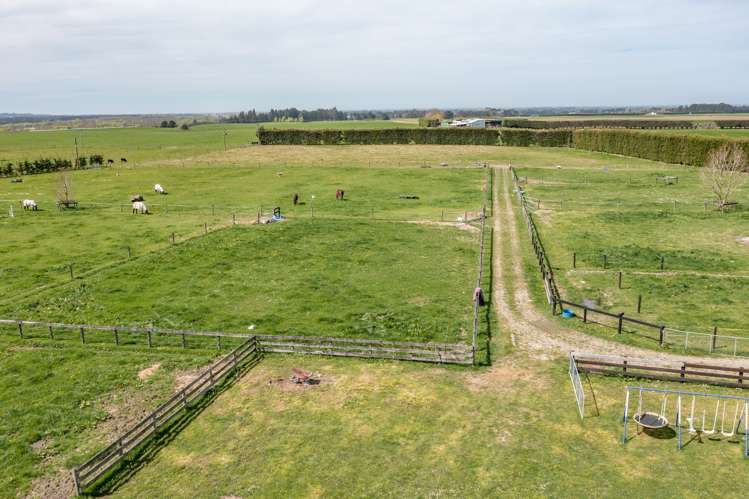 755 Mount Thomas Road Fernside_3