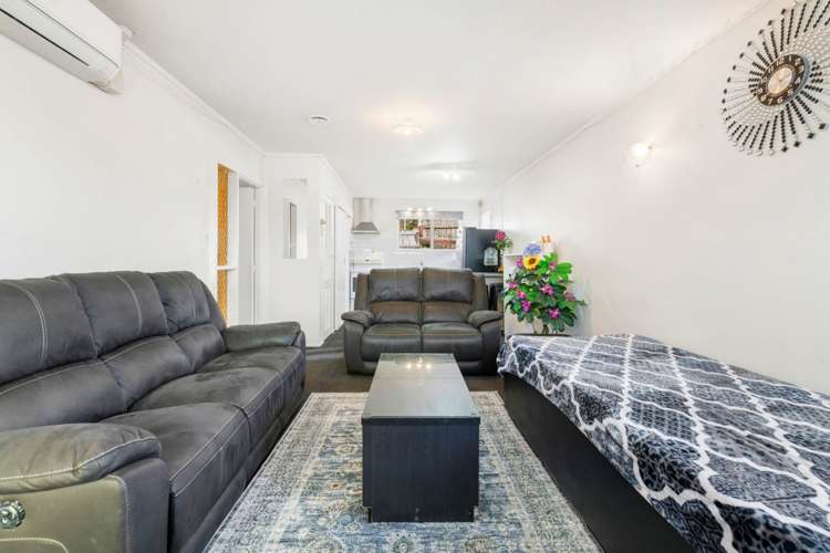 2/1 Halsey Road Manurewa_5