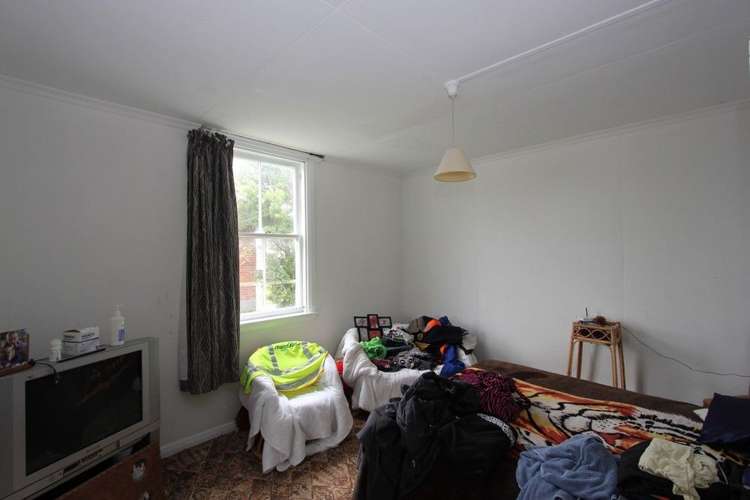 107 Bridge Street Bulls_5